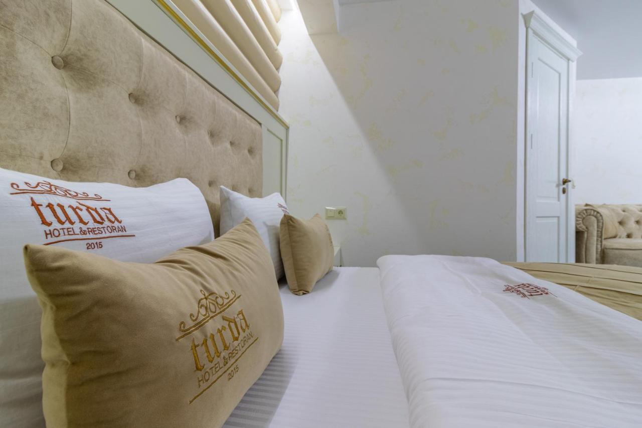 Guest House Turda Bukovel Eksteriør billede