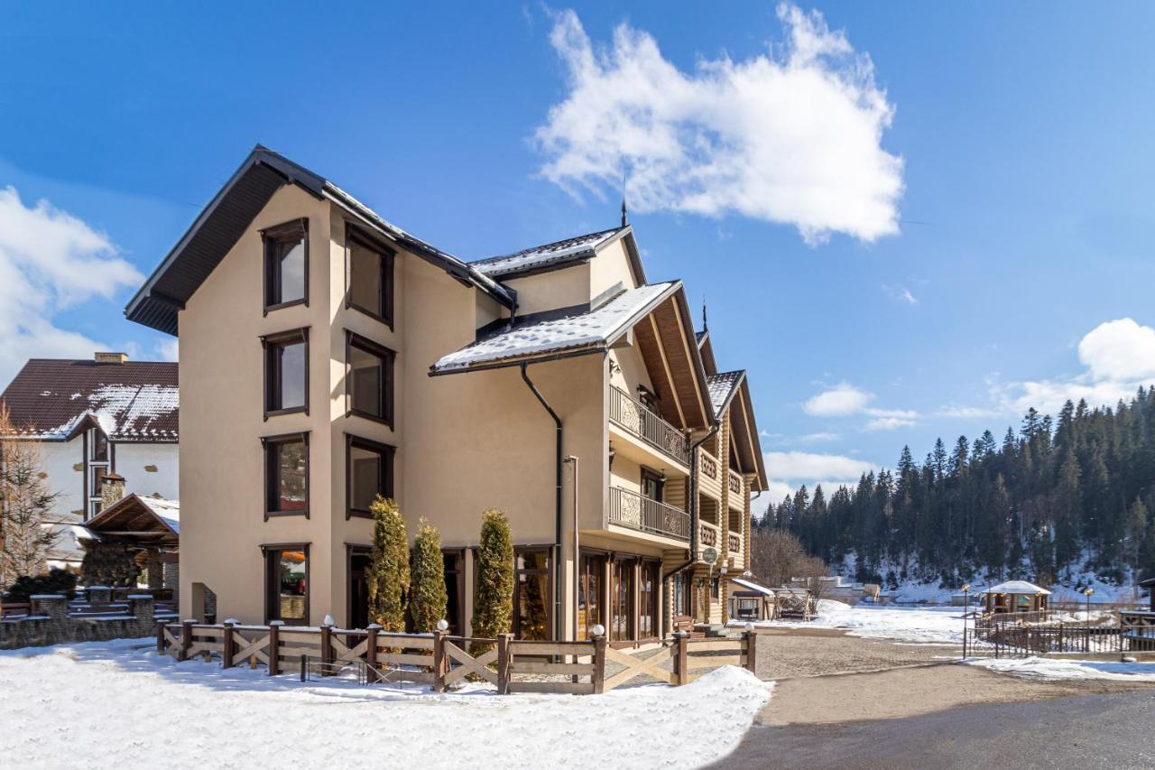 Guest House Turda Bukovel Eksteriør billede